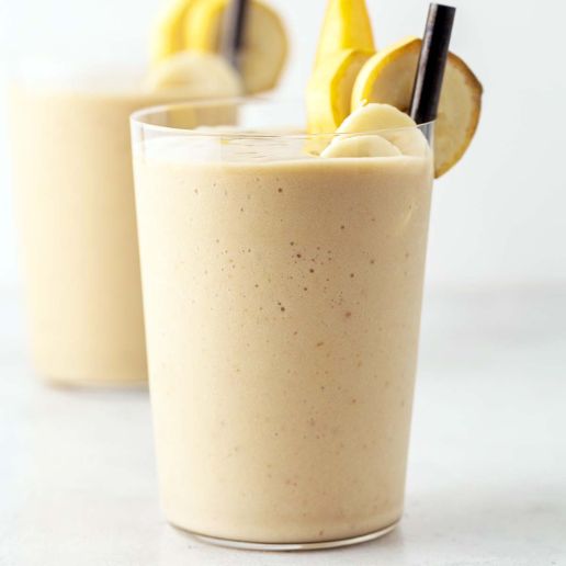 COCONUT BANANA SMOOTHIE